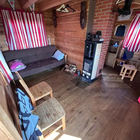 Getaway In Lone Island Alpstuga