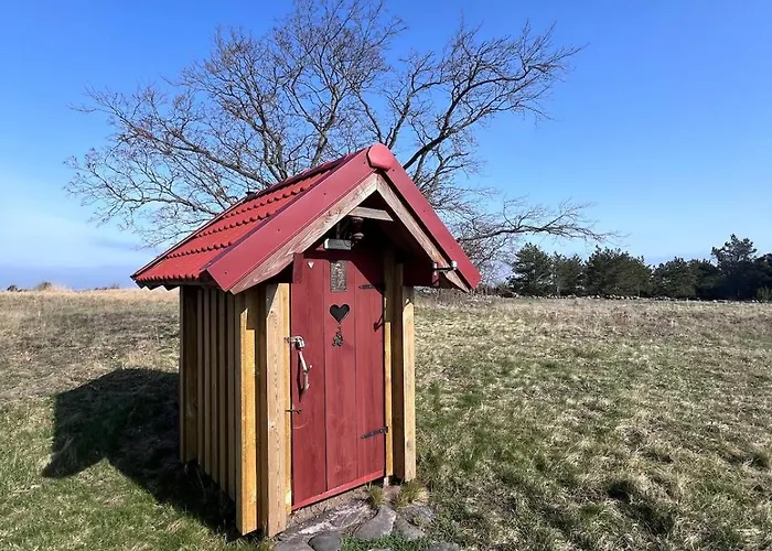 Alpstuga Getaway In Lone Island