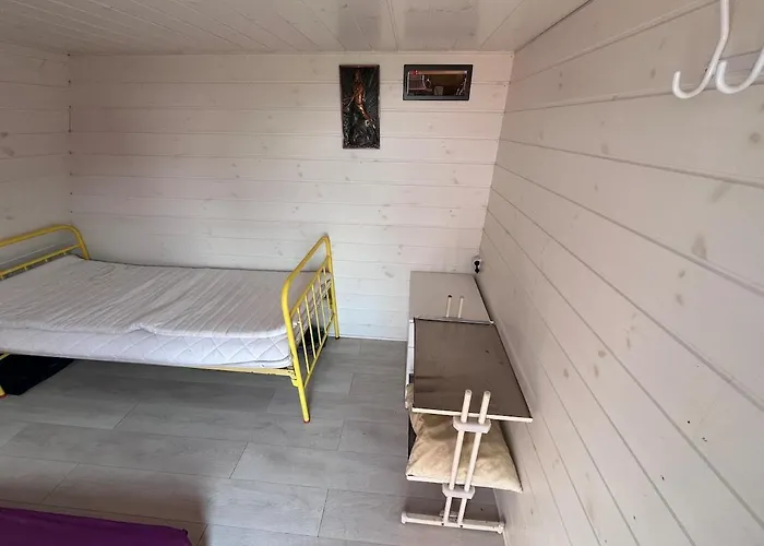 Getaway In Lone Island Alpstuga