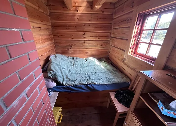 Alpstuga Getaway In Lone Island